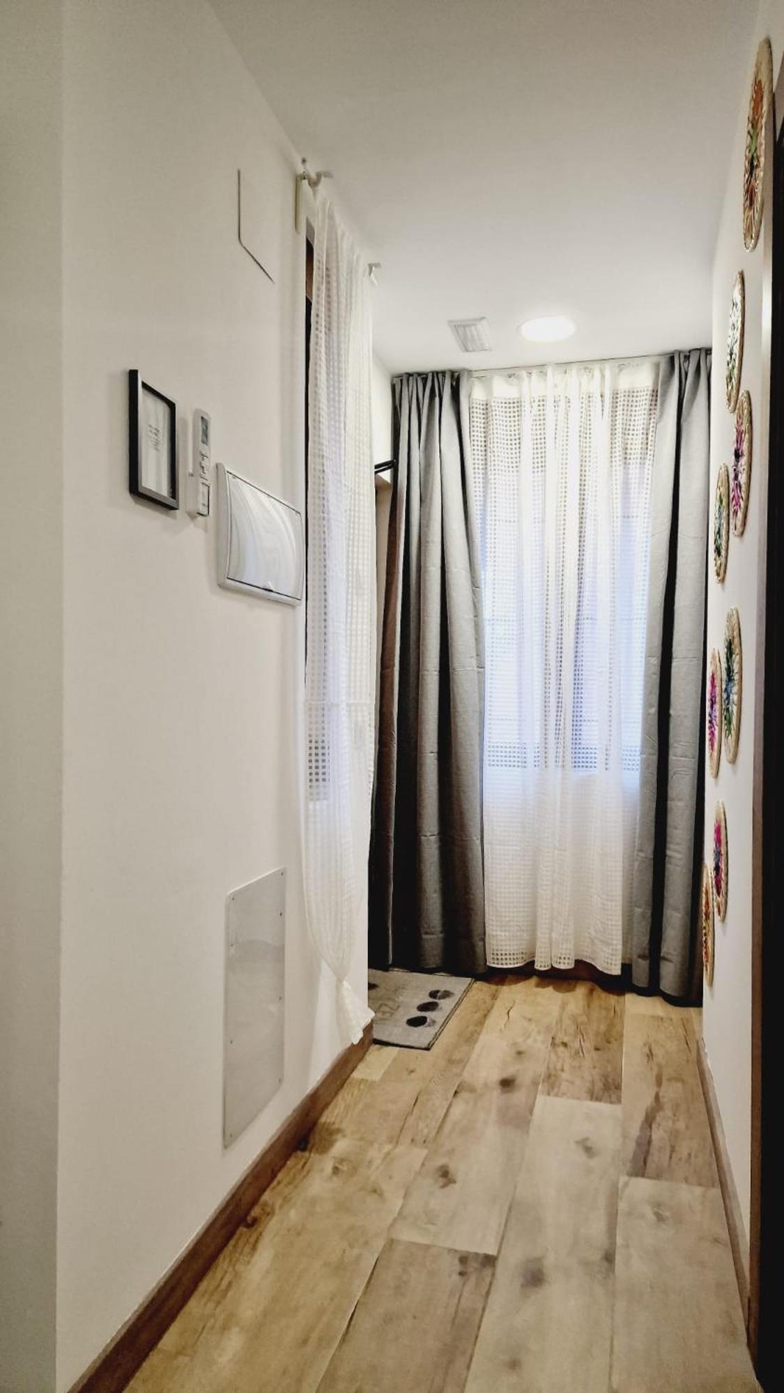 Almendrales Apartment Madrid Exterior photo